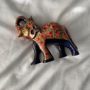 Decorative elephant